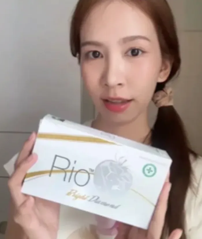 creamwhan ถือกล่อง Rio Bright Diamond